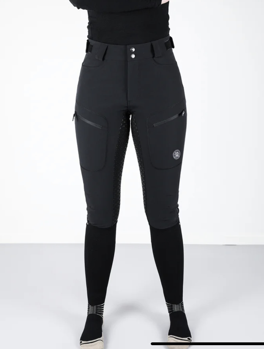 Veste de Sport Noire avec Capuche Jona - Daily Sports